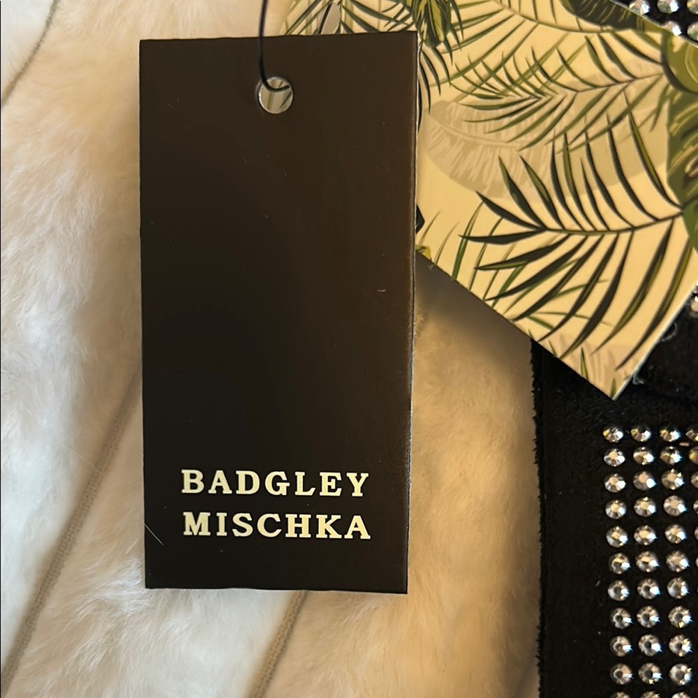 Badgley Mischka Black and Silver Clutch. 11x7 - Picture 2 of 6